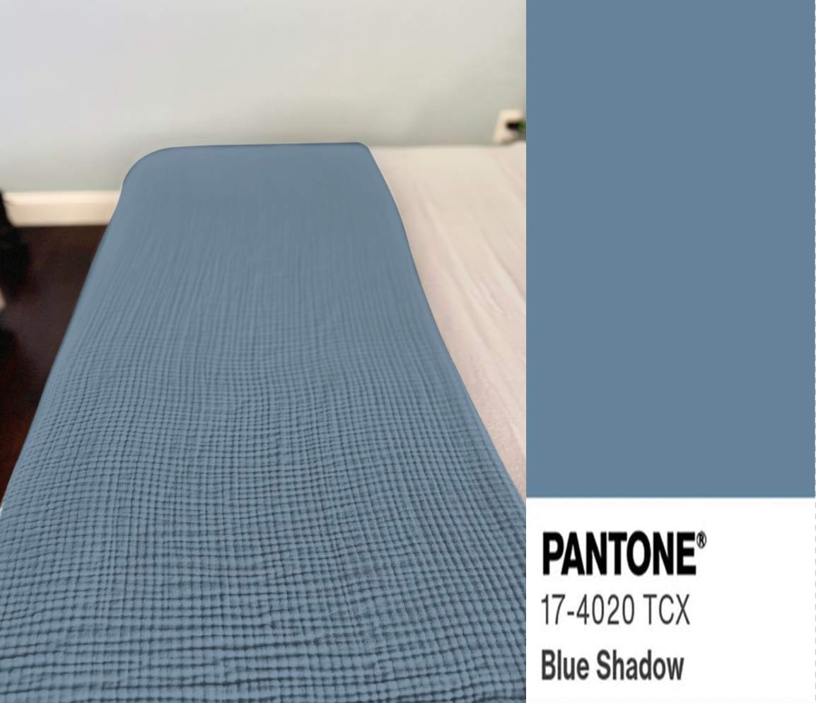 **PREORDER** Solid Colour Muslin Blankets